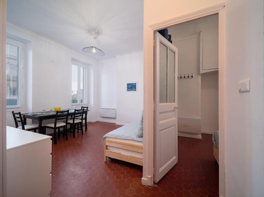 Appartement Tout Equipe 4 Couchages Belle De Mai Marseille Exteriér fotografie